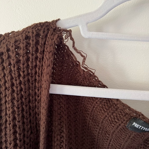 Pretty Little Thing Chunky Knit Slouchy Cardigan - Picture 3 of 5